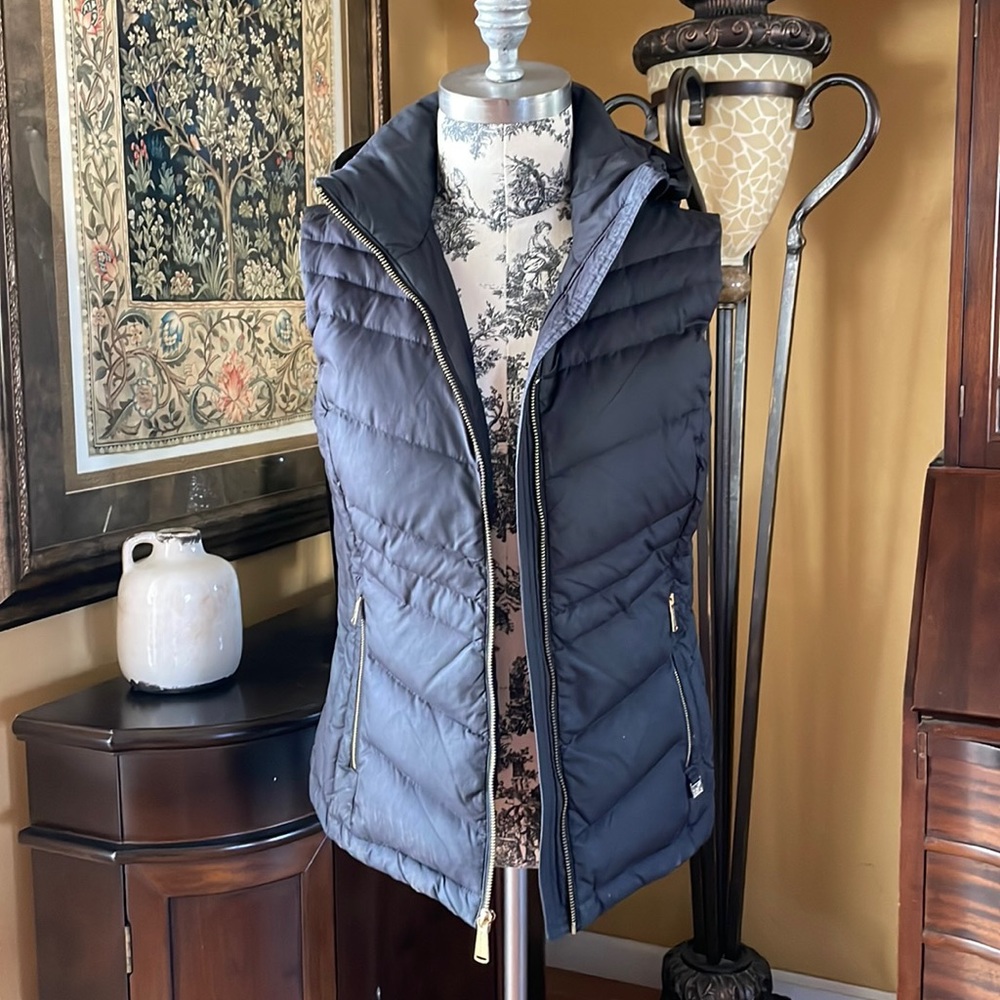 Michael Kors. Black. Puffy vest. Excellent condition.